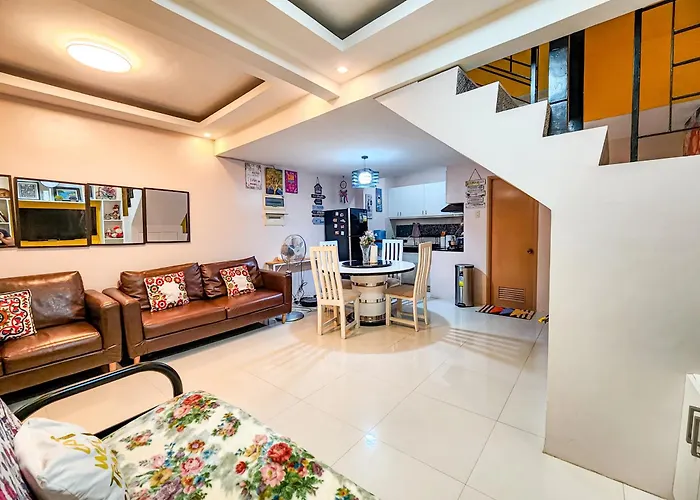 Calm House Near Enchanted Kingdom Sta Rosa With Free Parking, Wifi, Netflix